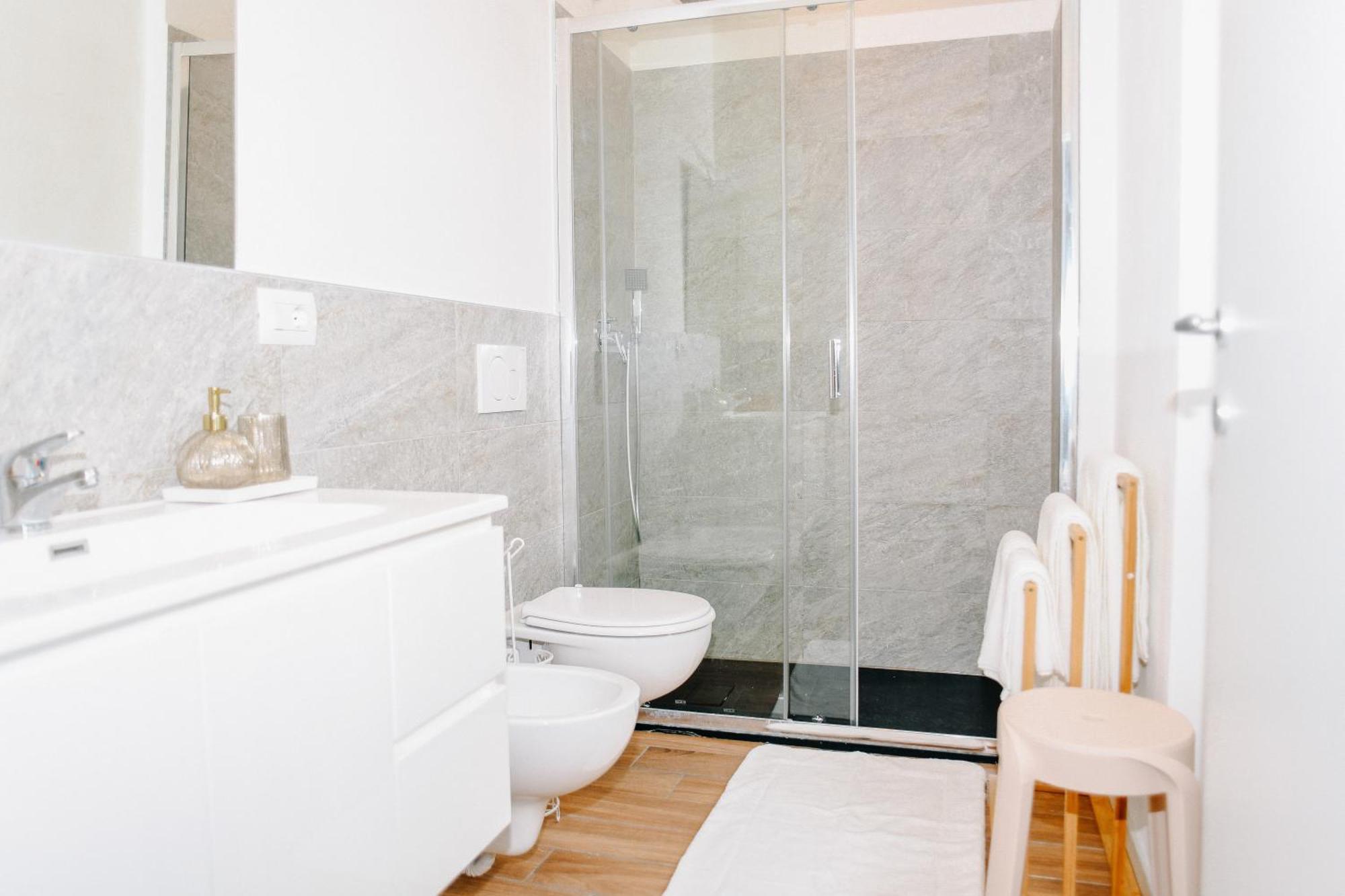 Lora Rose Suite ,Free Parking, Self Check In,2 Como Luaran gambar